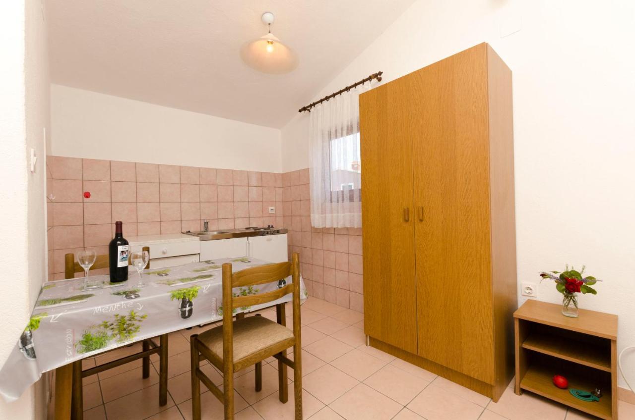 Apartments Mirko تروغير الغرفة الصورة